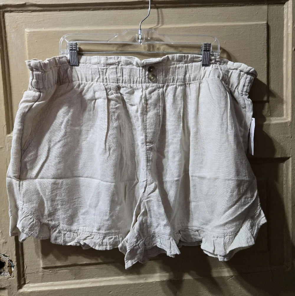 Time & Tru Linen Blend Ruffle Loose Fit Beige NWT Size: XXXL (22)
